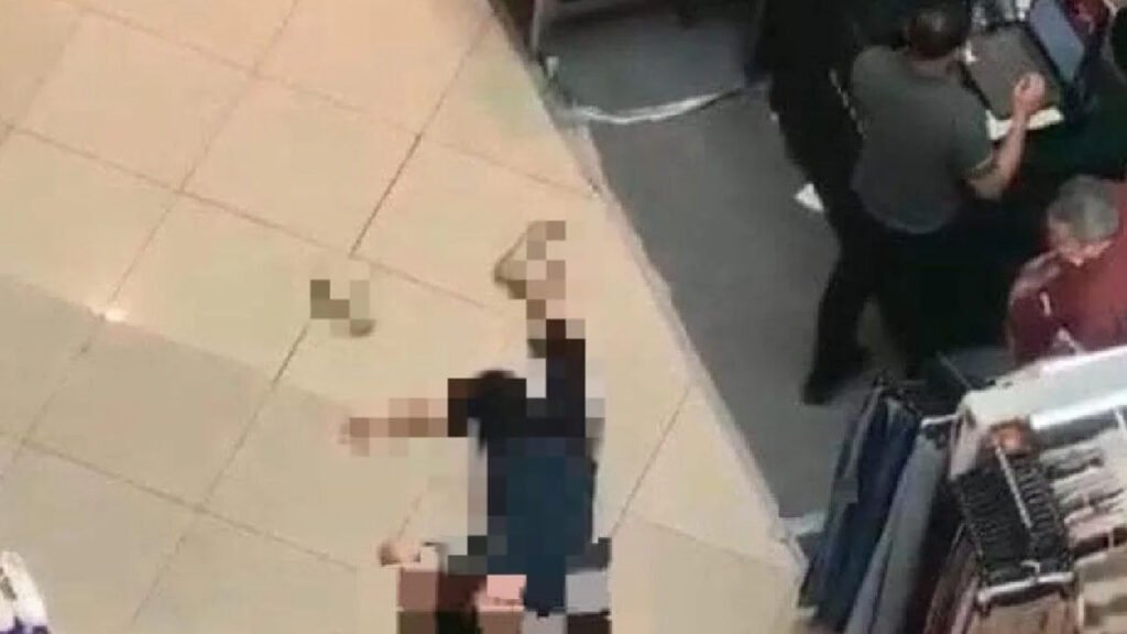 Pengunjung Mal di Medan Diduga Tewas Usai Jatuh dari Lantai Empat, Polisi Lakukan Penyelidikan